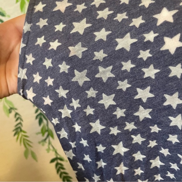 Size L Old Navy Blue/White Striped Sheer Tank Top A2 - Picture 2 of 3